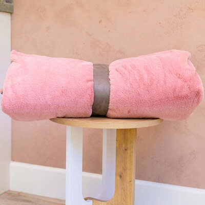 Dog Bed Duvet Cover Two Sizes Faux Fur & Suede Pink Blush - Medium - Large